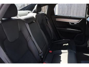 Volvo S90 h T8 R-Design