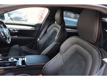 Volvo S90 h T8 R-Design