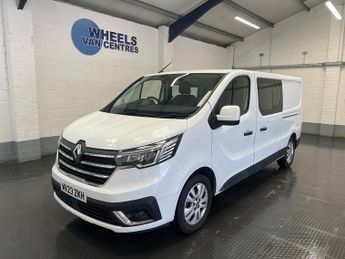 Renault Trafic 2.0 dCi Blue LL30 Sport Crew Van Double Cab 6dr Diesel Manual L2