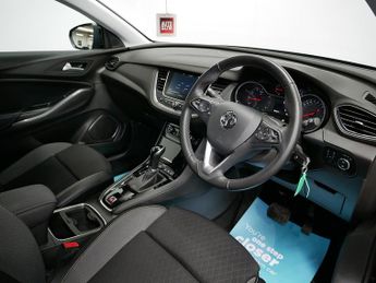 Vauxhall Grandland X Turbo D SRi Nav