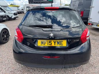 Peugeot 208 VTi PureTech Allure