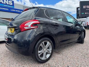 Peugeot 208 VTi PureTech Allure