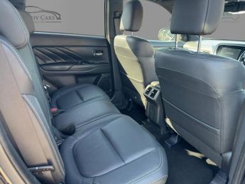 Mitsubishi Outlander h TwinMotor Dynamic
