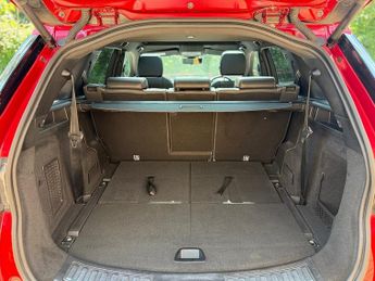 Land Rover Discovery Sport D180 MHEV R-Dynamic HSE