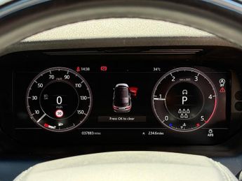 Land Rover Discovery Sport D180 MHEV R-Dynamic HSE