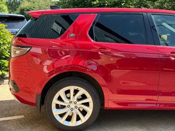 Land Rover Discovery Sport D180 MHEV R-Dynamic HSE