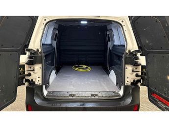 Volkswagen ID. Buzz Cargo Pro Commerce Plus