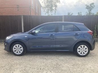 Kia Rio 1