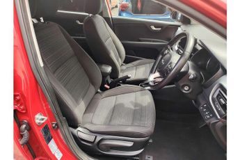 Kia Stonic T-GDi 2