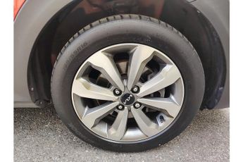 Kia Stonic T-GDi 2