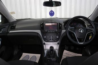 Vauxhall Insignia 
