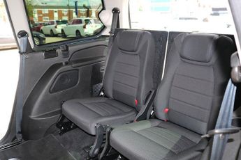 Ford Galaxy TDCi Titanium