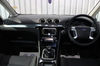 Ford Galaxy TDCi Titanium