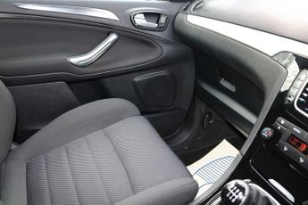 Ford Galaxy TDCi Titanium