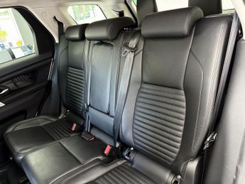 Land Rover Discovery Sport D150 MHEV S