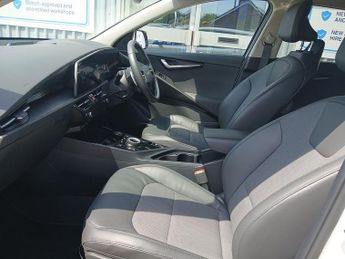 Kia Niro GDi 3