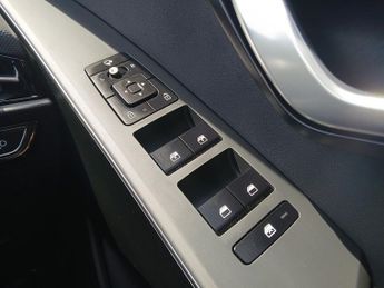 Kia Niro GDi 3