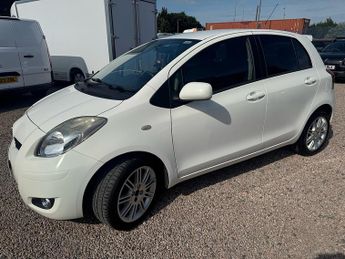 Toyota Yaris Dual VVT-i SR