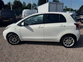 Toyota Yaris Dual VVT-i SR