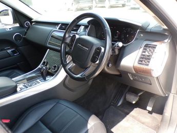 Land Rover Range Rover Sport SD V6 HSE