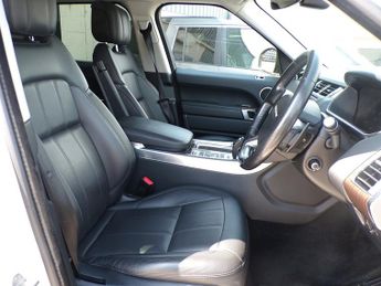 Land Rover Range Rover Sport SD V6 HSE