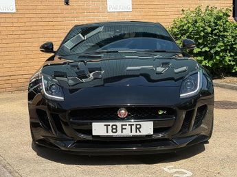 Jaguar F-Type V8 R