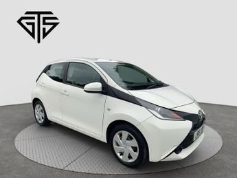 Toyota AYGO VVT-i x-play