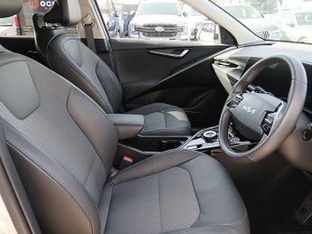 Kia Niro GDi 3