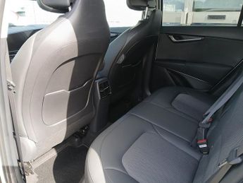 Kia Niro GDi 3