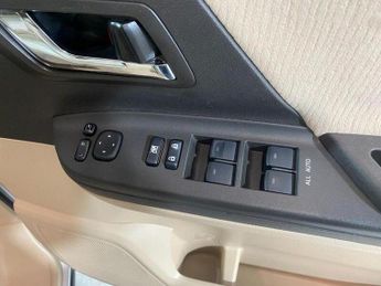 Toyota Alphard 2.4 5DR 8 Seat Alphard 240X MPV Petrol
