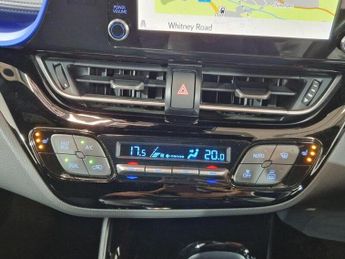 Toyota C-HR 1.8 VVT-h GPF Dynamic SUV 5dr Petrol Hybrid CVT Euro 6 (s/s) (12