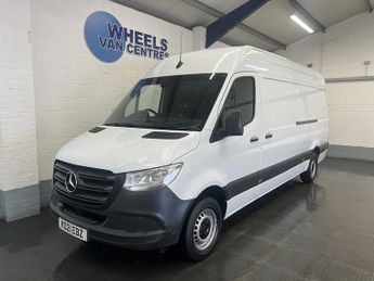 Mercedes Sprinter 2.0 315 CDI Progressive Panel Van 5dr Diesel Manual RWD L3 H2 Eu