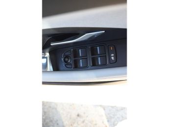 Jaguar E-PACE P300e R-Dynamic HSE