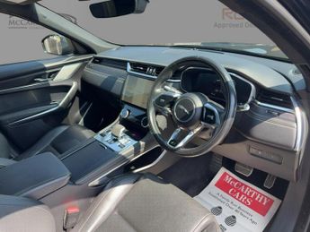 Jaguar F-PACE P400e R-Dynamic Black