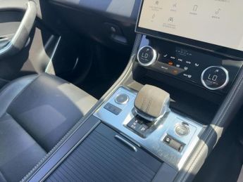 Jaguar F-PACE P400e R-Dynamic Black