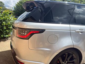Land Rover Range Rover Sport SD V6 HSE Dynamic