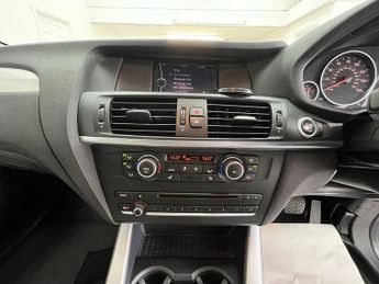 BMW X3 20d SE