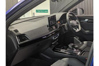 Audi Q5 TFSIe Black Edition