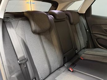 Peugeot 3008 1.6 BlueHDi Allure SUV 5dr Diesel EAT Euro 6 (s/s) (120 ps)