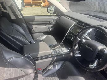Land Rover Discovery 3.0 SD V6 HSE SUV 5dr Diesel Auto 4WD Euro 6 (s/s) (306 ps)