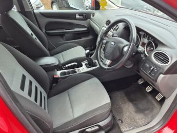 Ford Focus Zetec S