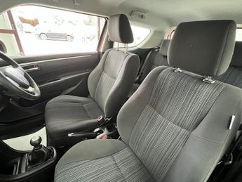 Suzuki Swift SZ2