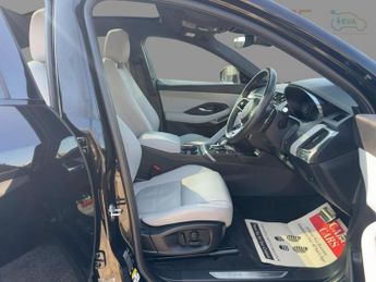 Jaguar E-PACE P300e R-Dynamic Black