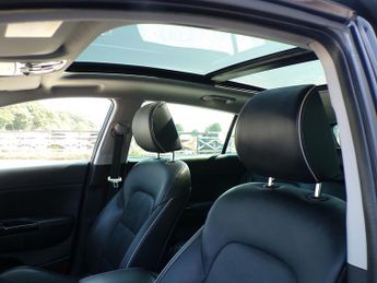 Kia Sportage CRDi KX-4