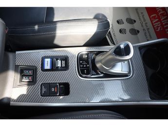 Mitsubishi Outlander h TwinMotor 4h