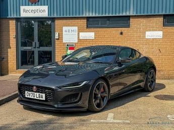 Jaguar F-Type V8 R-Dynamic