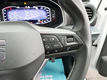 SEAT Arona TSI XPERIENCE