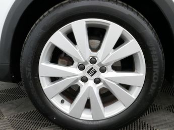 SEAT Arona TSI XPERIENCE