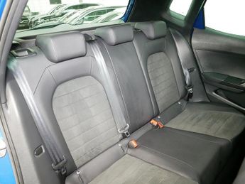 SEAT Arona TSI FR Sport