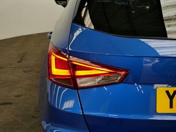 SEAT Arona TSI FR Sport